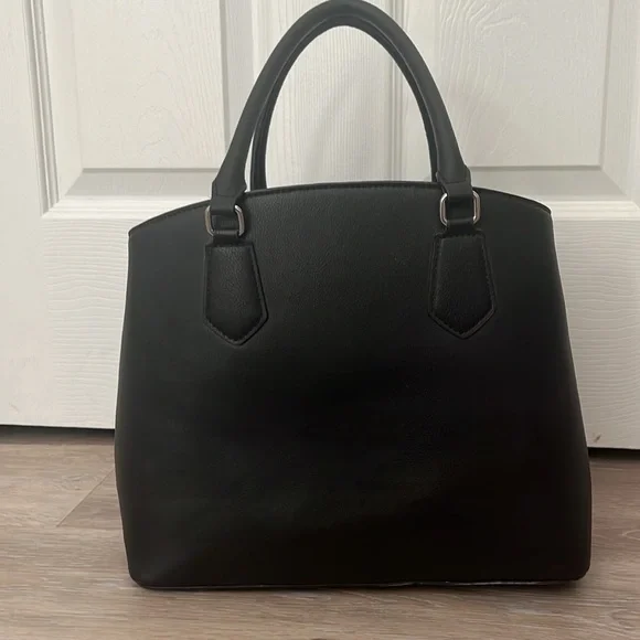 Nine West pocketbook! - Picture 3 of 5